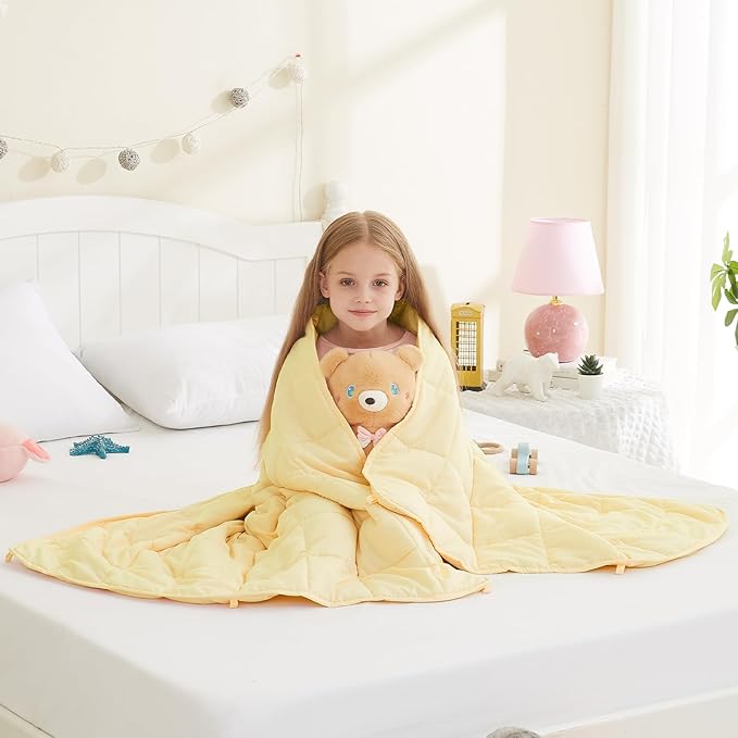 L'AGRATY Weighted Blanket - 36"x48" 5lbs Microfiber Material with Glass Beads Small Blanket for All-Season Summer Fall Winter Soft Thick