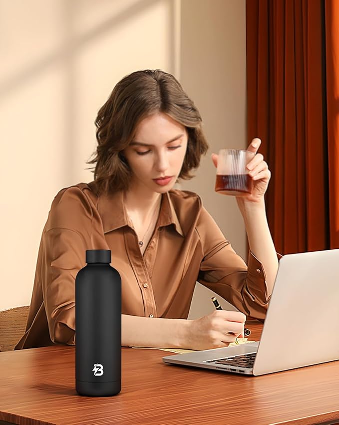 Insulated Water Bottle with Lid, 17 oz Reusable Leak-Proof Metal Stainless Steel Water Bottles for Travel, Sports, Gym, Outdoor (Black)