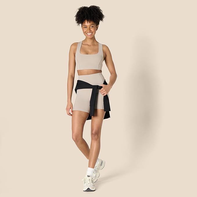 Amazon Essentials Women's Active FormFlex Buttery Soft Light Support Square Neck Racerback Sports Bra