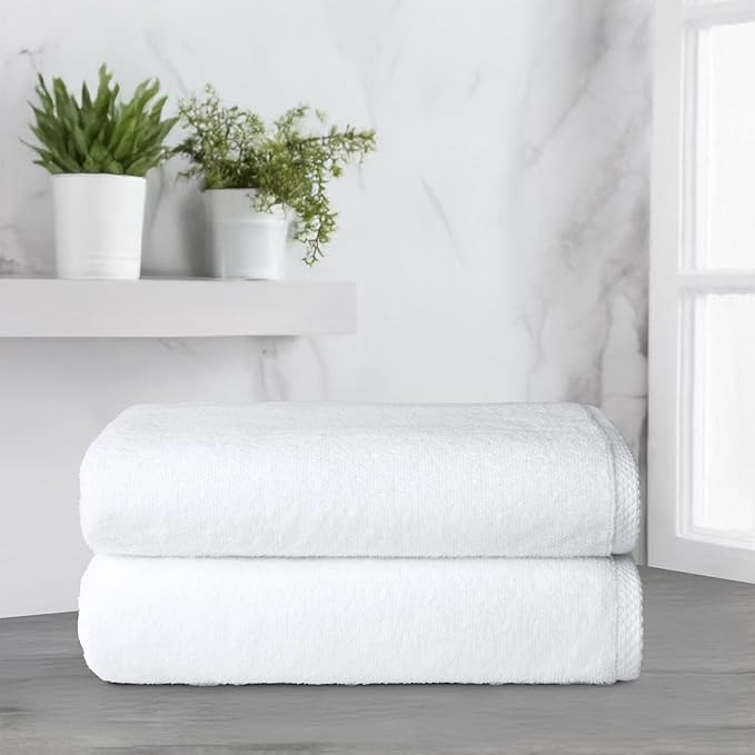 Amazon Basics 2 Piece Quick-Dry Oversize Bath Towel, 100% Cotton, White, 62" x 30"