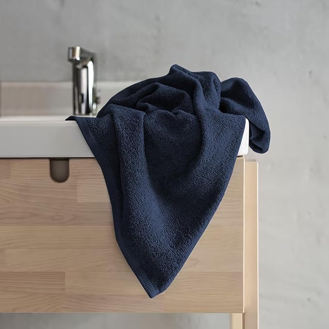 Delara 100% Organic Cotton Towels 650 GSM Plush Feather Touch Quick Dry Bath Towel, Pack of 3 GOTS Certified, Oeko-Tex Green Certified, Organic Cotton Bath Towel, 30"X58"