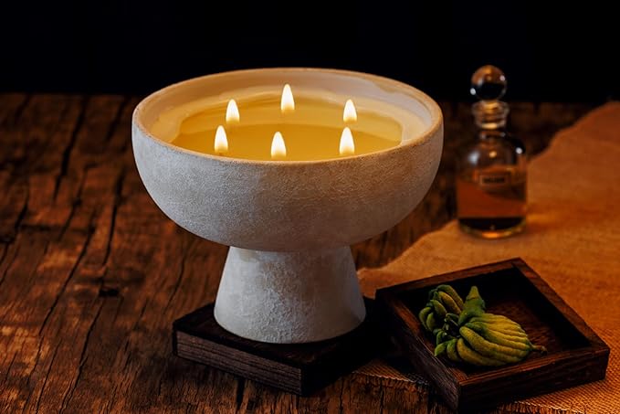 BLUEME Bergamot & Musk, Luxury Candle w/Essential Oils, 6 Wick, Hand-Poured Soy, Cotton Wick, Ceramic