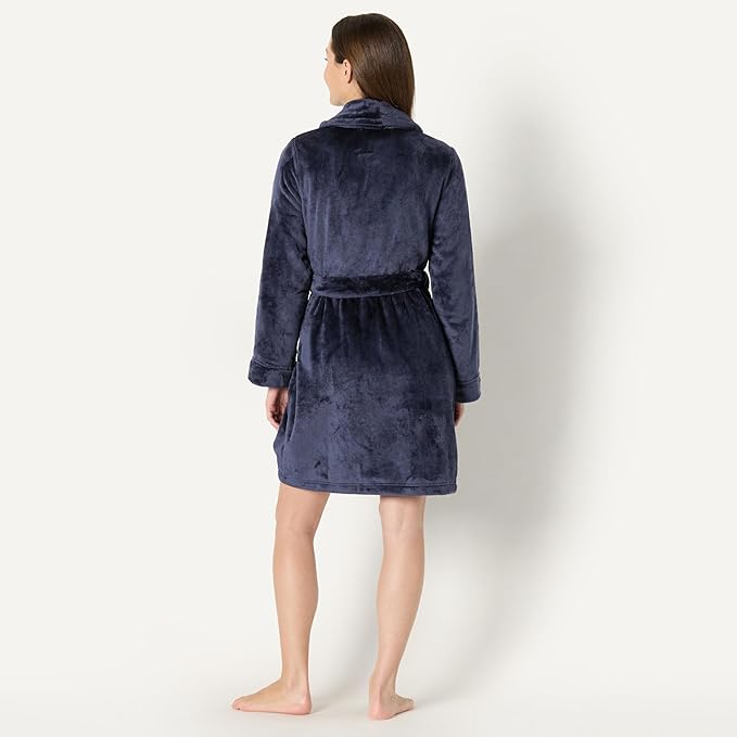 Amazon Essentials Women's Mid-Length Plush Robe (Available in Plus Size)
