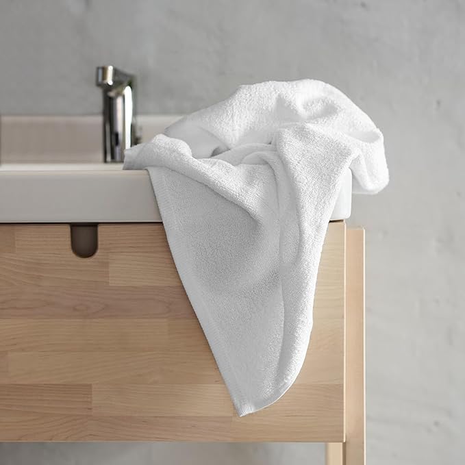 Delara 100% Organic Cotton Towels 650 GSM Plush Feather Touch Quick Dry Towel, 6-Piece Towel Set GOTS Certified, Oeko-Tex Green Certified, 1 Bath Towel, 1 Bath Sheet, 2 Hand Towels & 2 Wash Cloths