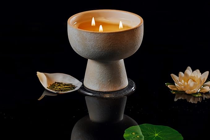 BLUEME White Lotus & Tea, Luxury Candle w/Essential Oils, 3 Wick, Hand-Poured Soy, Cotton Wick, Ceramic