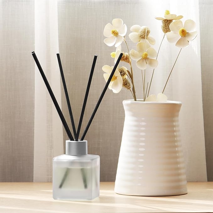 Reed Diffuser, Gardenia Scented Oils, Air Freshener Essential Oil Set with Diffuser Sticks, 3.4 oz Long Lasting Home Fragrance for Bedroom Office Shelf Bathroom Decor (2-Pack)