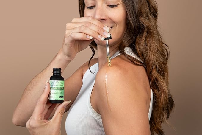 SSF Organics- Healing Comfrey Oil Concentrate. Natural Therapy for Joints, Muscle and Skin. | Medicinal Plant Based Relief and Recovery | 1 oz.