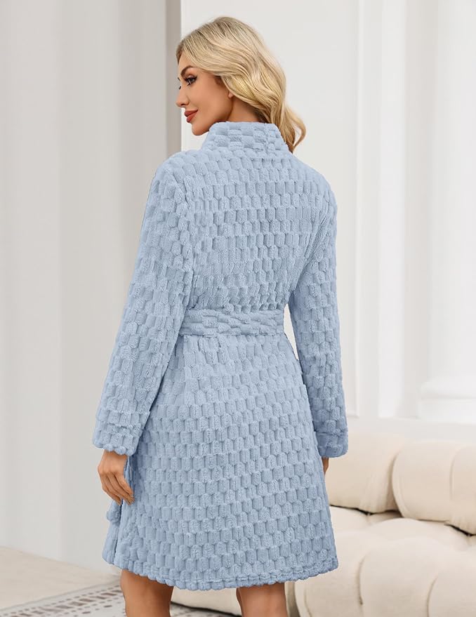 Ekouaer Women's Robes Short Plush Bathrobe Knee Length Warm Soft Jacquard Robe Winter House Coat with Pockets S-XXL
