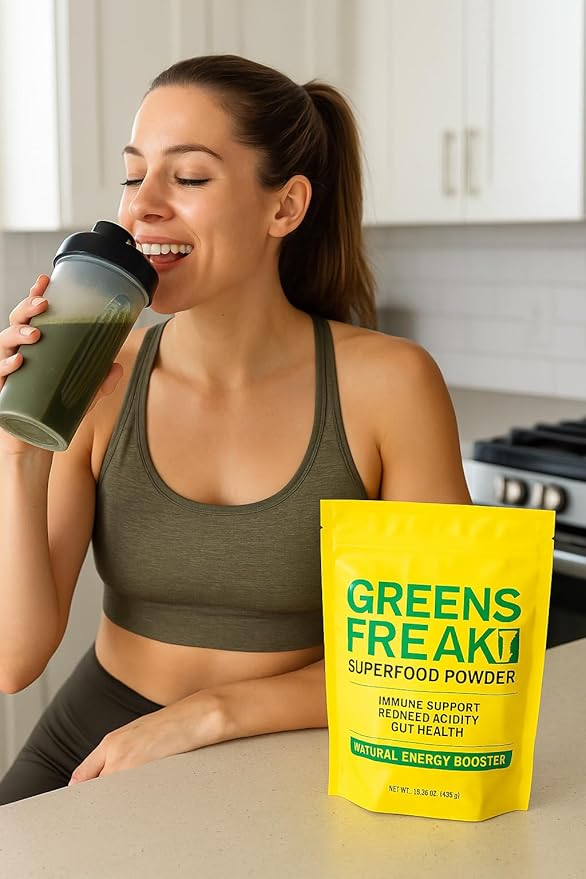 Pharmafreak Greens Freak β Superfood Greens Powder with Spirulina, Chlorella & 30+ Raw Ingredients β Sweet Apple Flavor β Detox, Immunity & Digestion Support β 30 Servings β Eco-Friendly Pouch