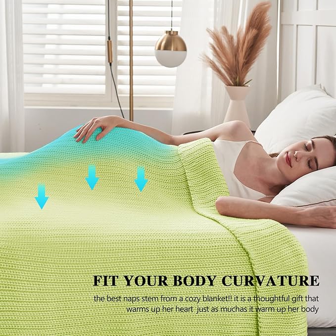 L'AGRATY Knitted Weighted Blanket - 48"x72" 20lbs Cooling Chunky Knit Heavy Blanket for Adults Braided Crochet Throw Thick Cable Yarn Knit Decorative No Beads Evenly Weighted Machine Washable