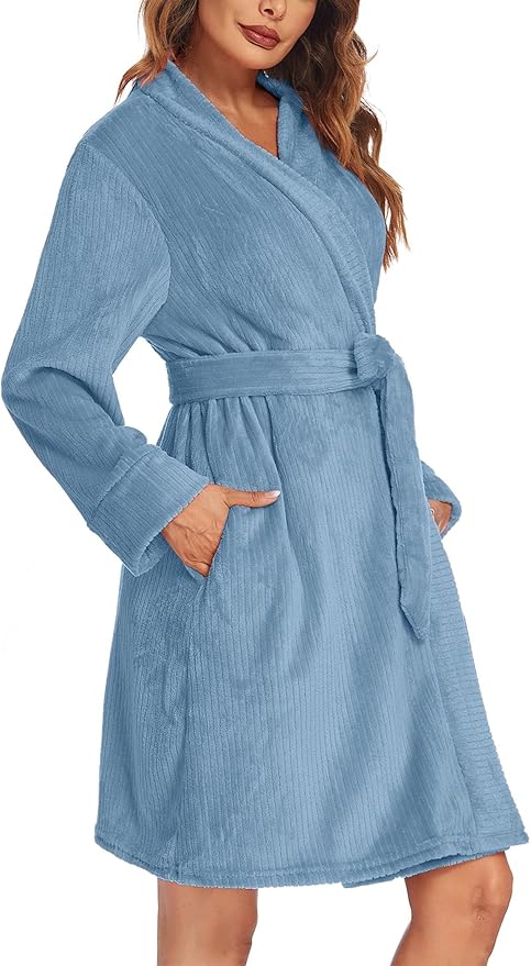 Ekouaer Women's Robes Short Plush Bathrobe Knee Length Warm Soft Jacquard Robe Winter House Coat with Pockets S-XXL