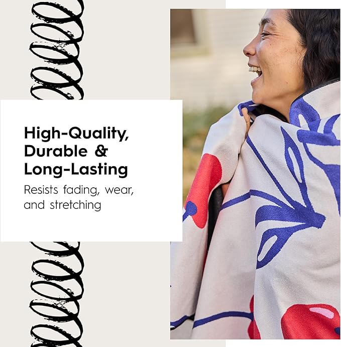 GEOMETRY Micro-Loop Beach Towel – Spring & Summer Collection – Quick-Dry, Sand-Resistant, Ultra-Absorbent Compact Towel for Beach & Travel (Wind Down)