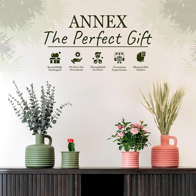 Scented Luxury Candles in Handmade Ceramic Jars, Soy Wax | Canal Rose โ Rose Bud & Oud Scented, Large Candle | Non Toxic, 2 Wicks, Reusable Big Pink Jar | Natural Spring Aromatherapy for Women & Men