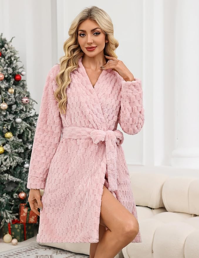 Ekouaer Women's Robes Short Plush Bathrobe Knee Length Warm Soft Jacquard Robe Winter House Coat with Pockets S-XXL