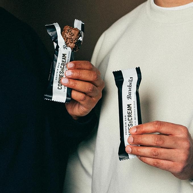Barebells Protein Bars - Protein Snacks with High Protein - Chocolate Protein Bars - Perfect on The Go Protein Snack & Breakfast Bars (12 Count (Pack of 2), Cookies and Cream)