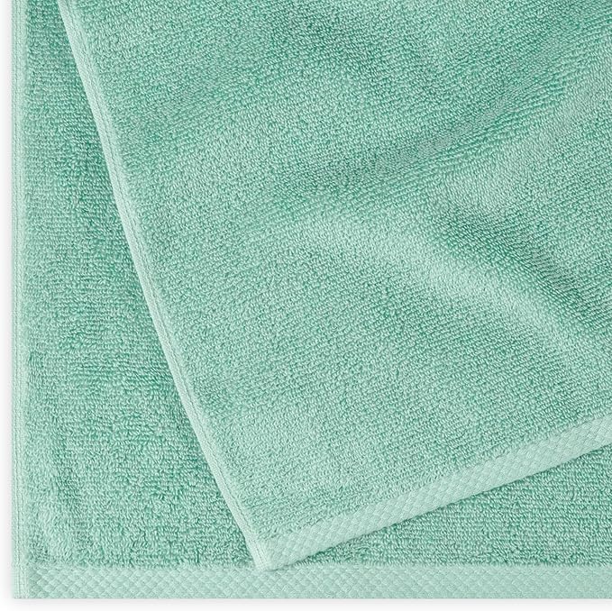 Amazon Basics 100% Cotton Quick-Dry Lightweight Moisture Absorbing Bath Towel, 2-Pack, Seafoam Green, 54" x 30"