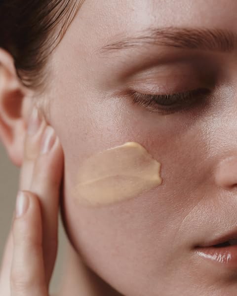 Aesop Camellia Nut Facial Hydrating Cream | Daily Moisturizer For Dry And Sensitive Skin | Provides Immediate Relief From Dryness | Blend Of Nut And Plant Extracts | 2.1 oz / 60mL