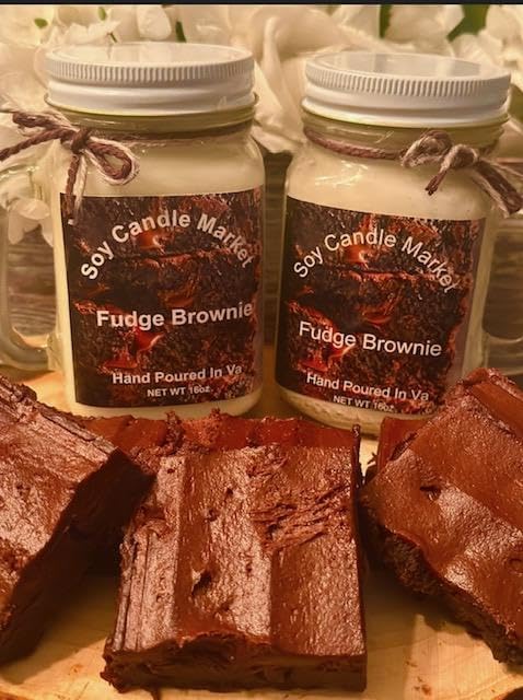 Soy Scented Candles | Handmade & Highly Aromatic Candles Burns Upto 85 Hours in Glass Jar - Perfect for Home Decor, Wedding, Birthday, Dinner (Fudge Brownie, 12 oz)