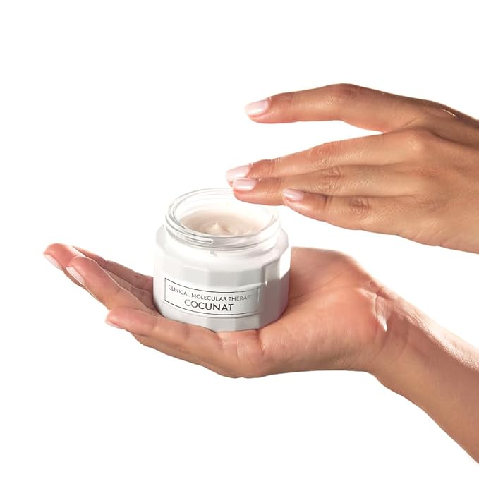 COCUNAT - CLINICAL MOLECULAR THERAPY - Anti Wrinkle Face Cream - Anti Aging Treatment - Daily Facial Moisturizer - Firms, Tightens, Restores - Menopause Skincare - 50 ml