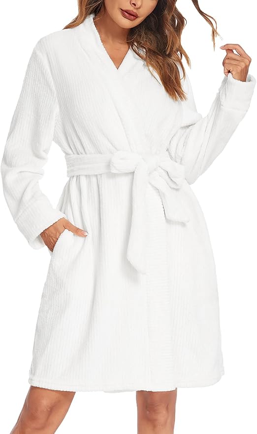 Ekouaer Women's Robes Short Plush Bathrobe Knee Length Warm Soft Jacquard Robe Winter House Coat with Pockets S-XXL