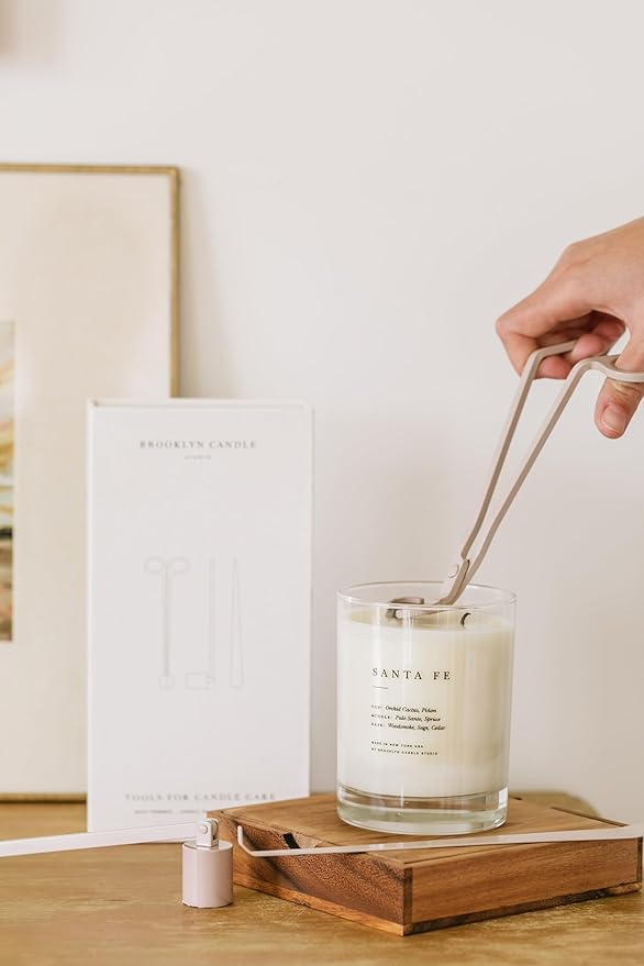 Brooklyn Candle Studio Santa Fe Classic 2 Wick Candle - Luxury Scented Candle, Vegan Soy Wax, Hand Poured in The USA, 70 Hour Slow Burn Time - 13oz