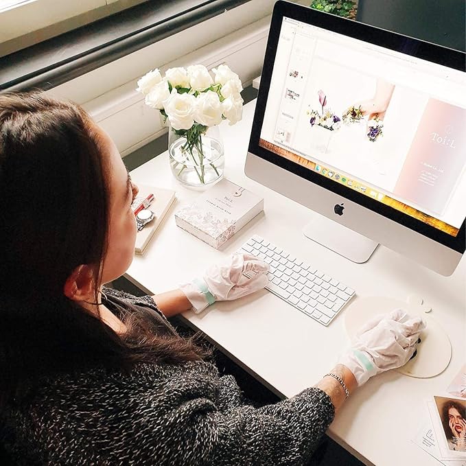 Catherine Muller Floral Hand Mask 8 Pairs, Moisturizing Gloves for Dry Hands with Elder Flower & CICA, Repairing and Nourishing Hand Care Treatment for Cracked, Rough, and Dry Skin, Stocking Stuffers