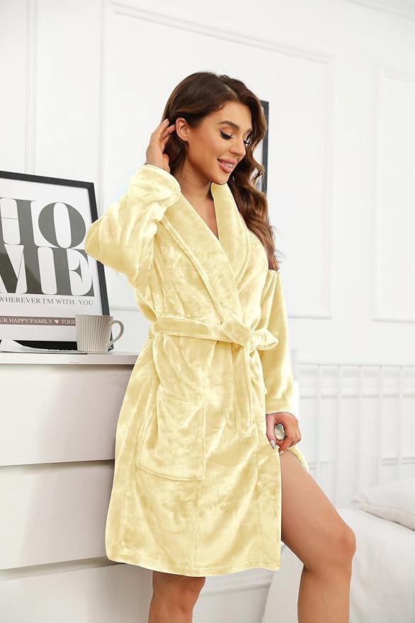 U2SKIIN Women Fleece Robe, Short Cozy Plush Robes for Womens Soft Shawl Collar Warm Spa Bathrobe