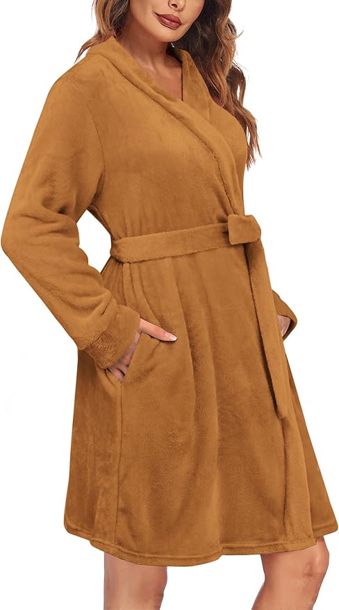 Ekouaer Women's Robes Short Plush Bathrobe Knee Length Warm Soft Jacquard Robe Winter House Coat with Pockets S-XXL