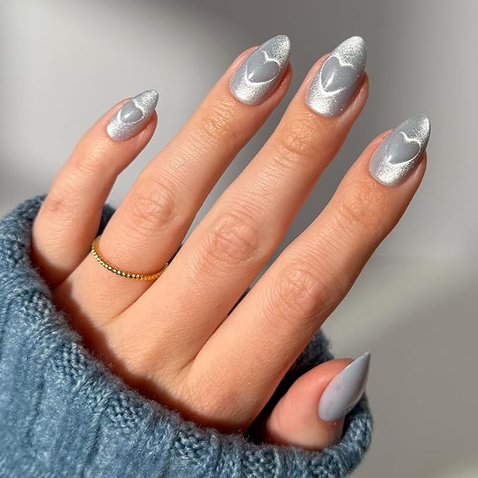 Glamnetic Press On Nails - Cold Hearted | Short Almond Fake Nails with Heart Accent and Pale Blue Velvet Finish, Salon Quality Holiday Winter Nails | 15 Sizes - 30 Nail Kit with Glue