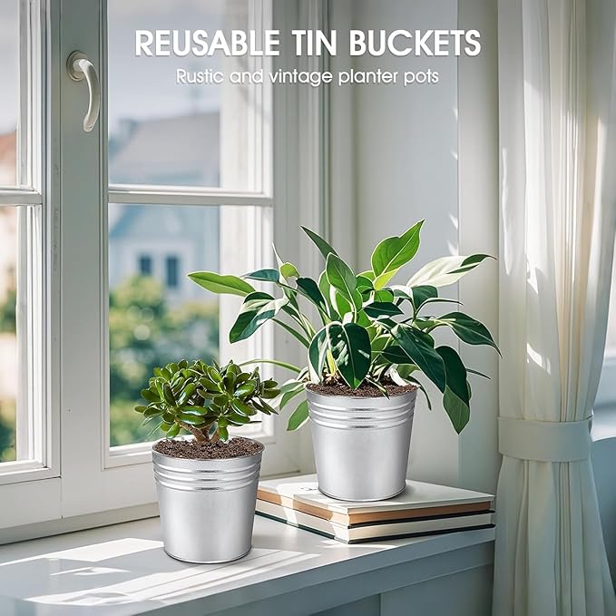 Set of 2 Citronella Outdoor Candle - 17 oz Large 3-Wick Soy Wax Candle with up to 180 Hours of Burning time, Perfect for Yards, Gardens, Balconies and Camping.