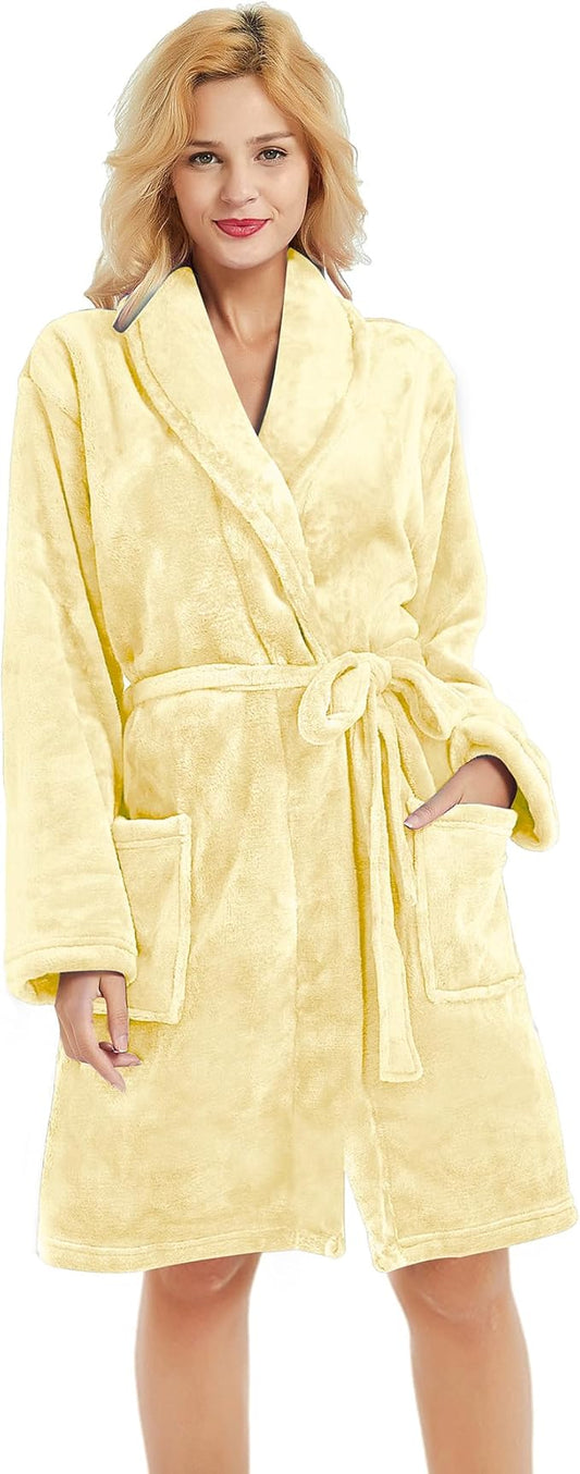 U2SKIIN Women Fleece Robe, Short Cozy Plush Robes for Womens Soft Shawl Collar Warm Spa Bathrobe
