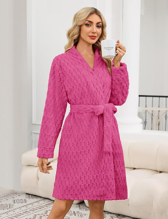 Ekouaer Women's Robes Short Plush Bathrobe Knee Length Warm Soft Jacquard Robe Winter House Coat with Pockets S-XXL