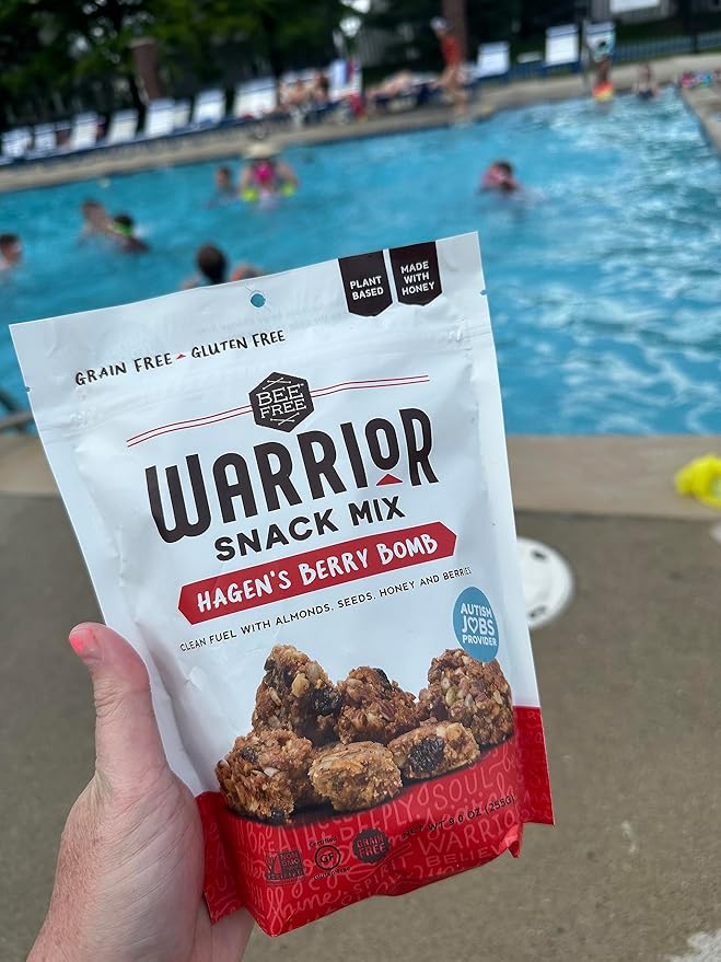 BeeFree Warrior Mix Gluten Free Granola - Chunky Granola Bites | Paleo, Low Carb, Grain Free, Preservative Free, Oat Free | Low Calorie Snacks | Hagen’s Berry Bomb, 9 Ounce Bags, 3 Pack