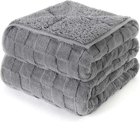 Kivik Dual Sided Weighted Blankets for Adults, Buttery Soft Stylish Checkered Heavy Blankets for Couch Sofa Bed - Ultra-Fluffy Fabric Brings Cloud-Like Comfort (60"x80", Grey, 20 Pounds)
