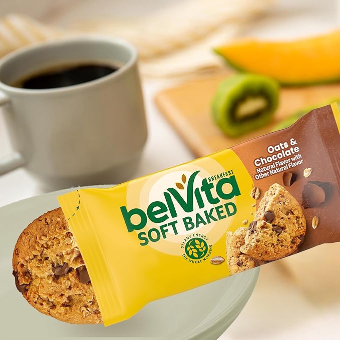 belVita Soft Baked Breakfast Bars, Oats & Chocolate, 6 Boxes of 5 Packs (1 Biscuit Per Pack)