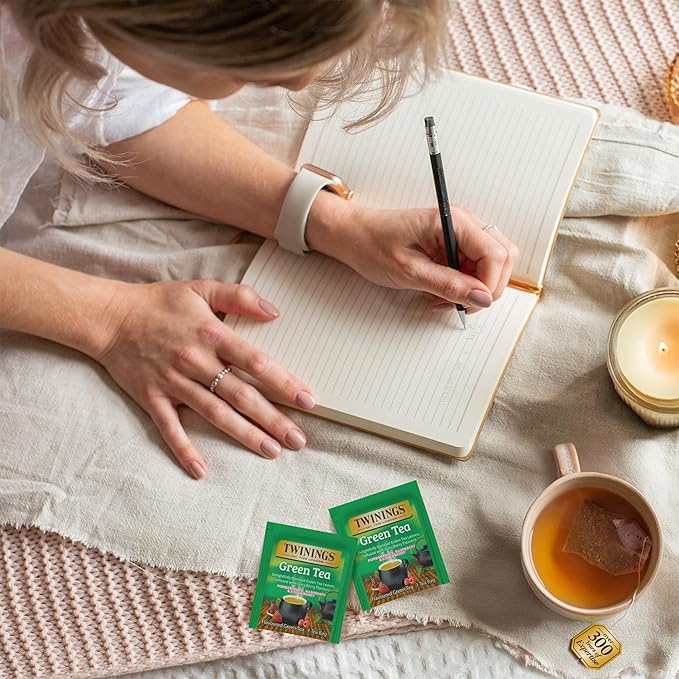 Twinings Green Tea with Pomegranate, Raspberry, & Strawberry Individually Wrapped Bags, 20 Count (Pack of 1), Caffeinated, Enjoy Hot or Iced, 20 Teabags