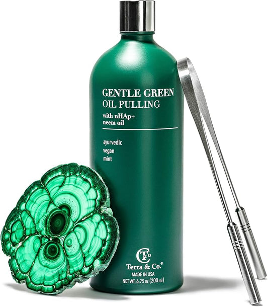 Terra & Co. Gentle Green Oil Pulling and Tongue Scraper | with Hydroxyapatite for Strong Enamel, Healthy Gums | Reduce Bad Breath