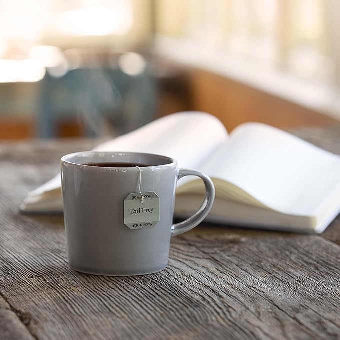 Bigelow Tea Earl Grey Black Tea, Caffeinated Tea, 20 Total Tea Bags (Pack of 1)