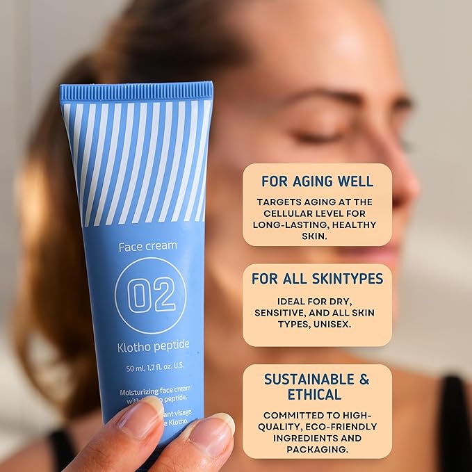 EiE Peptide Face Moisturizer – Hydrating Facial Cream with Hyaluronic Acid and Ceramides, Daily Skincare, Made in Sweden, 1 oz