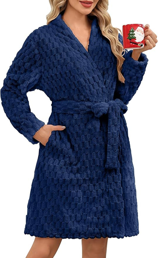 Ekouaer Women's Robes Short Plush Bathrobe Knee Length Warm Soft Jacquard Robe Winter House Coat with Pockets S-XXL