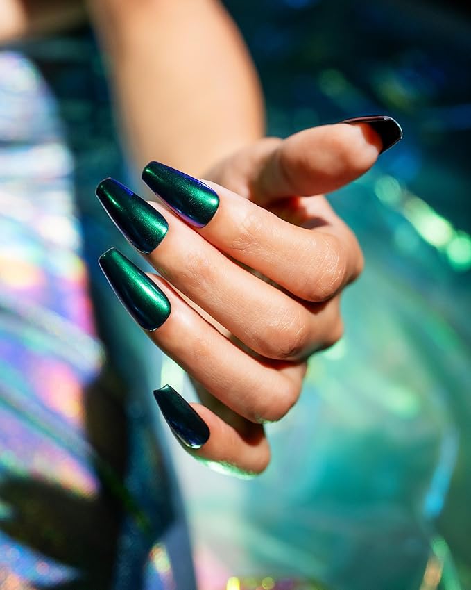 Gelish Chrome Stix, Chrome Nail Powder, Nail Art for Stunning Metallic Finish, Long-Lasting, Easy Application, Perfect for Professional and At-Home Use (Teal Glazed, 0.5g)